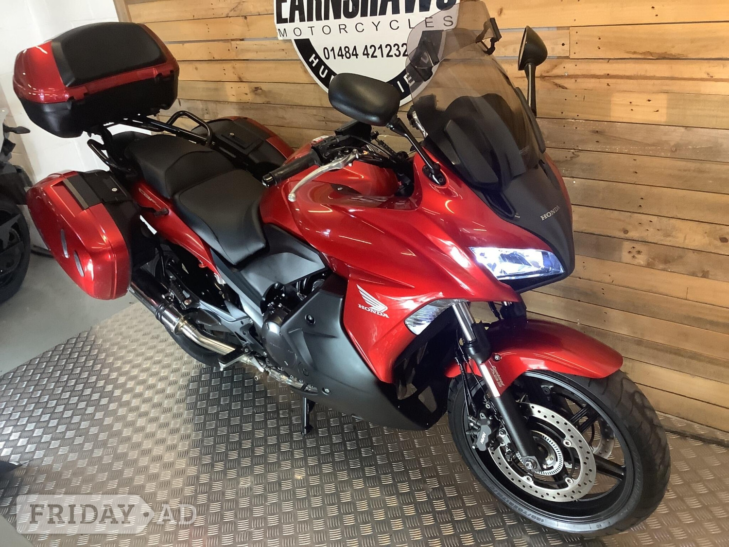 Honda CBF 2016 - Motorbikes, Scooters & Quads