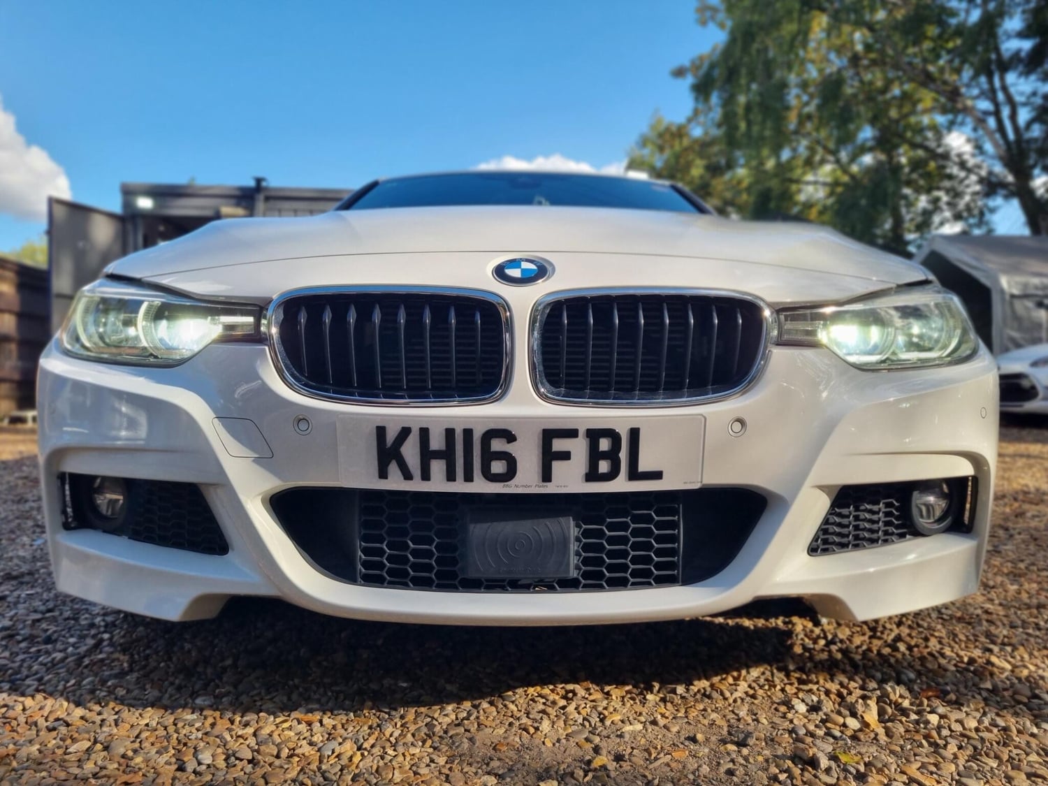 [ berth ]BMW 3 Series