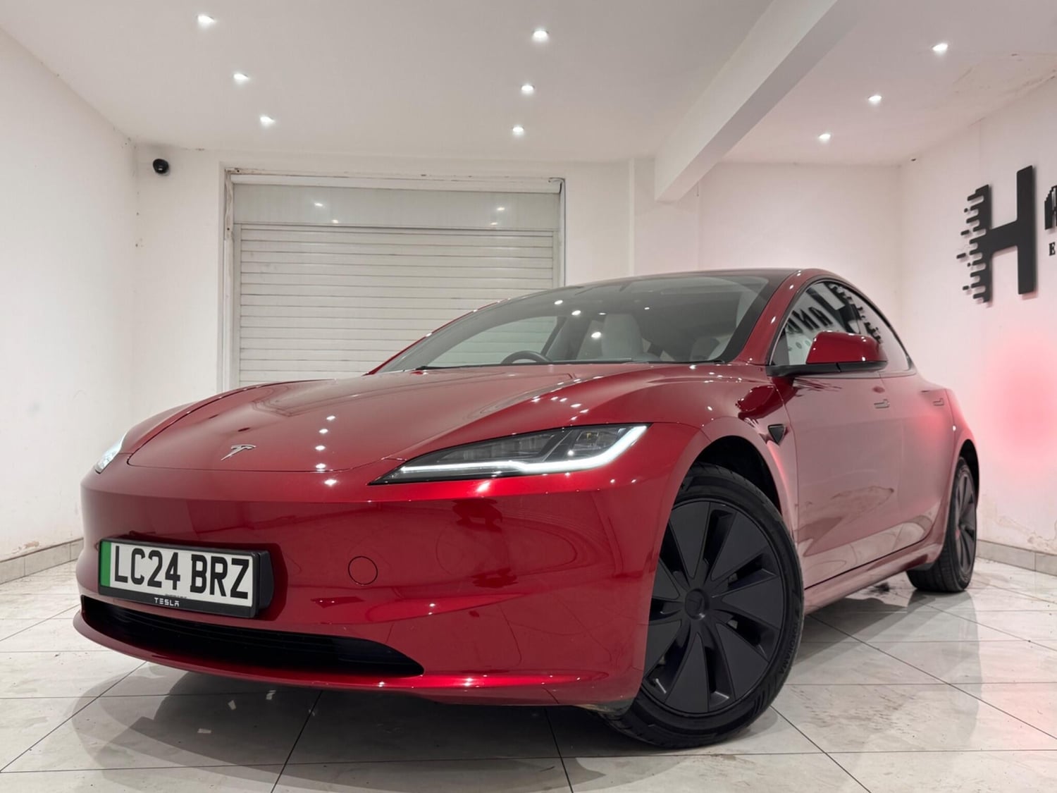 Tesla Model 3 2024 - Cars in Hounslow