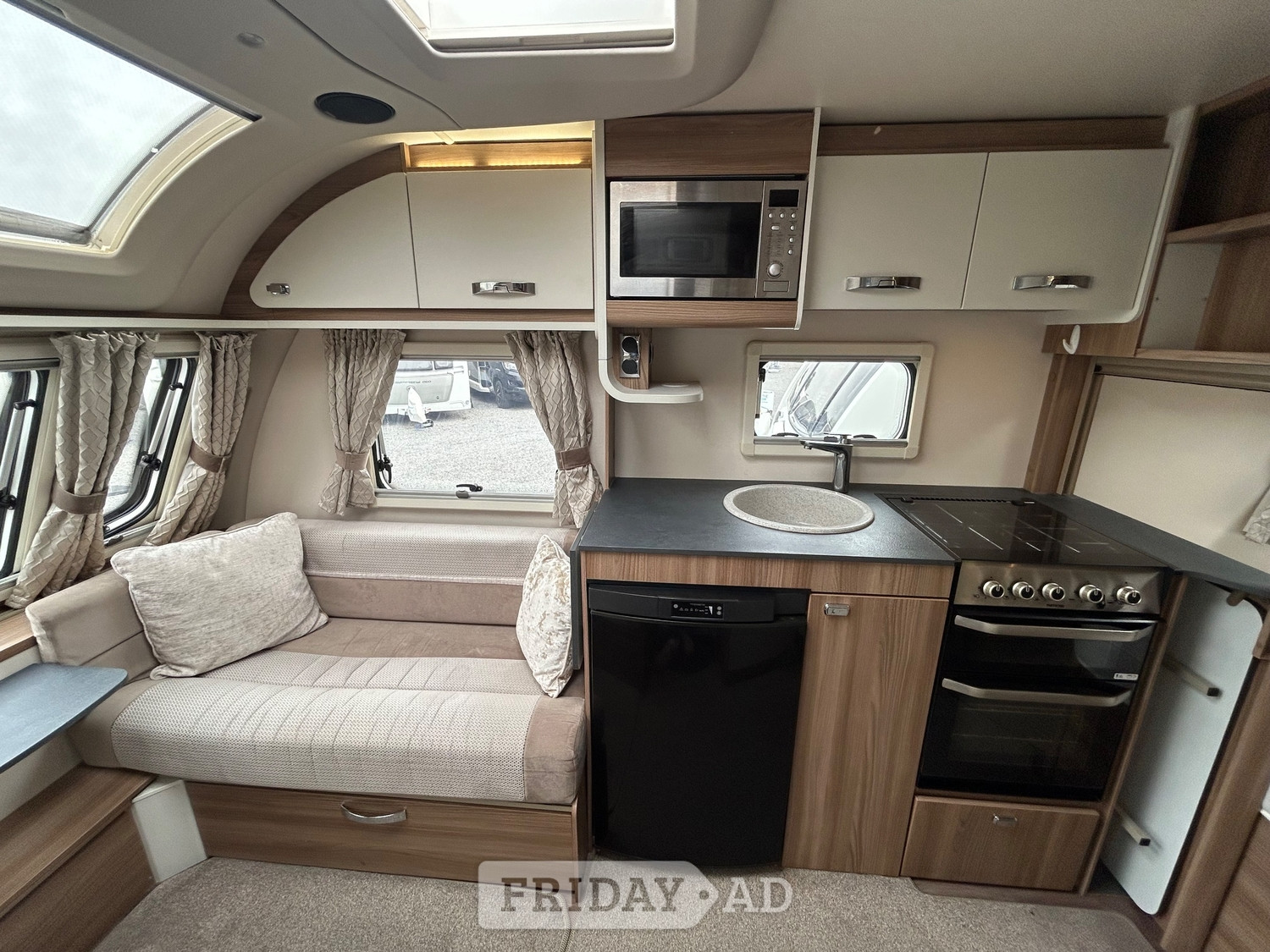 Swift Ace Envoy/4 2019 - Motorhomes & Caravans