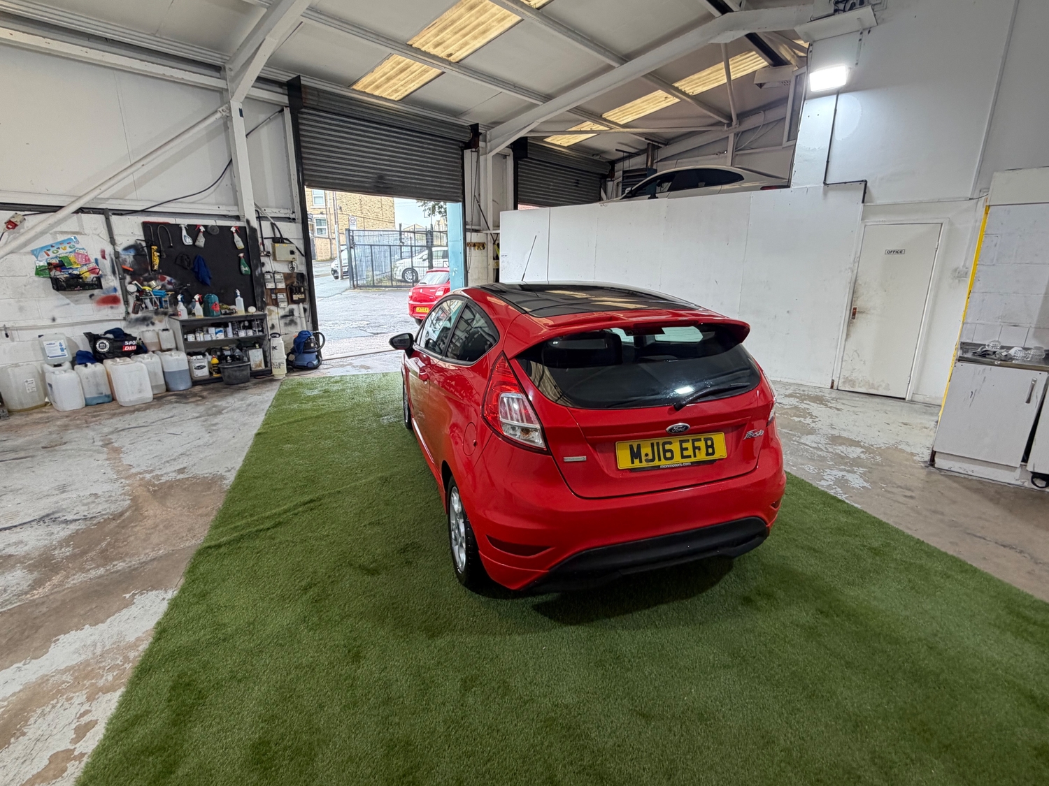 Ford Fiesta 2016 - Cars