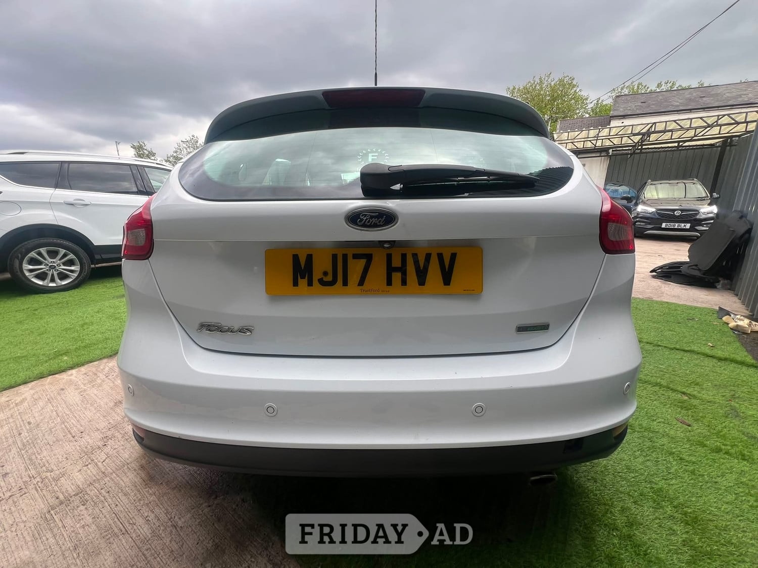 [ berth ]Ford Focus