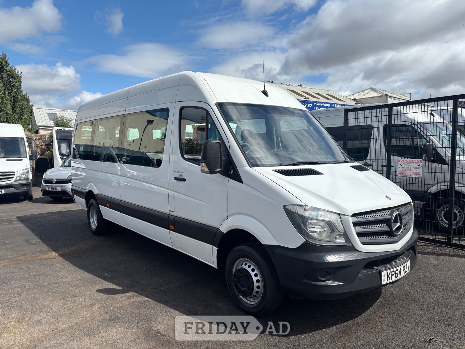 Mercedes-Benz Traveliner 2014 in Bristol