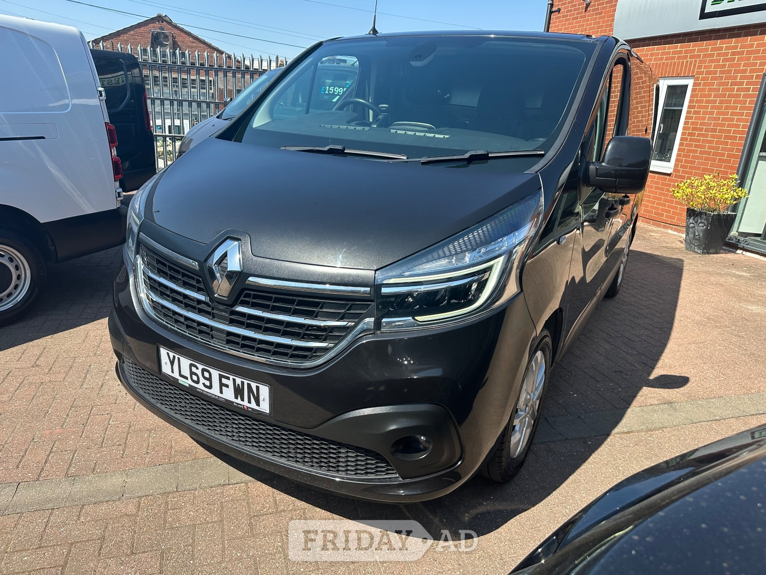[ berth ]Renault Trafic