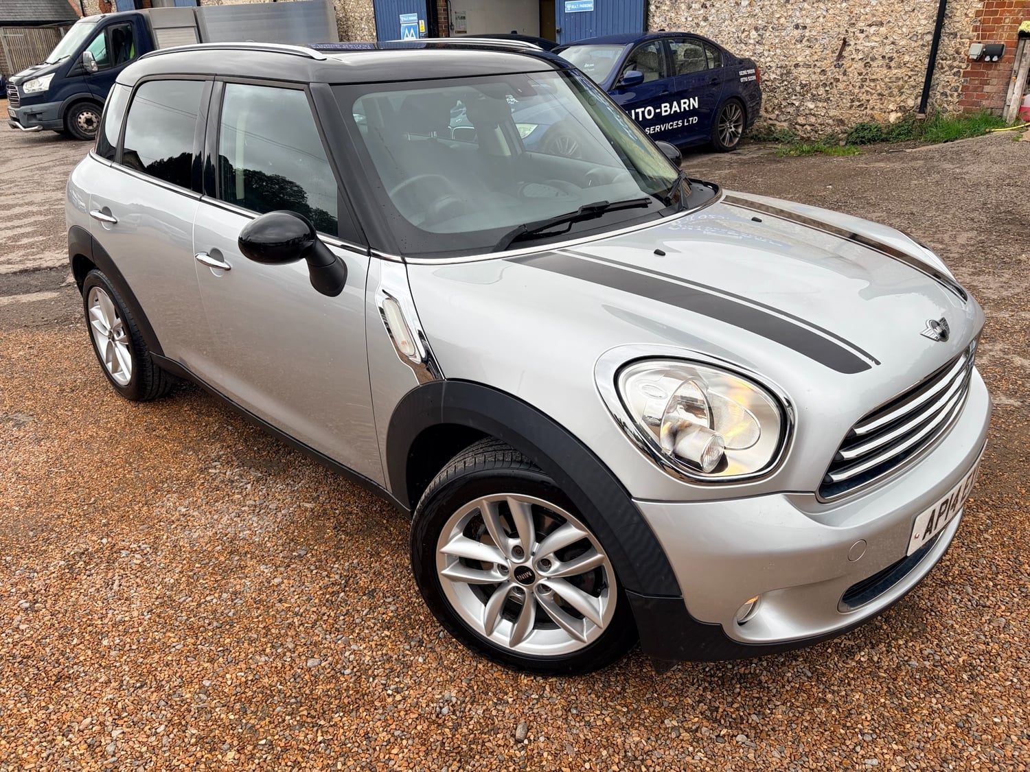 [ berth ]Mini Countryman