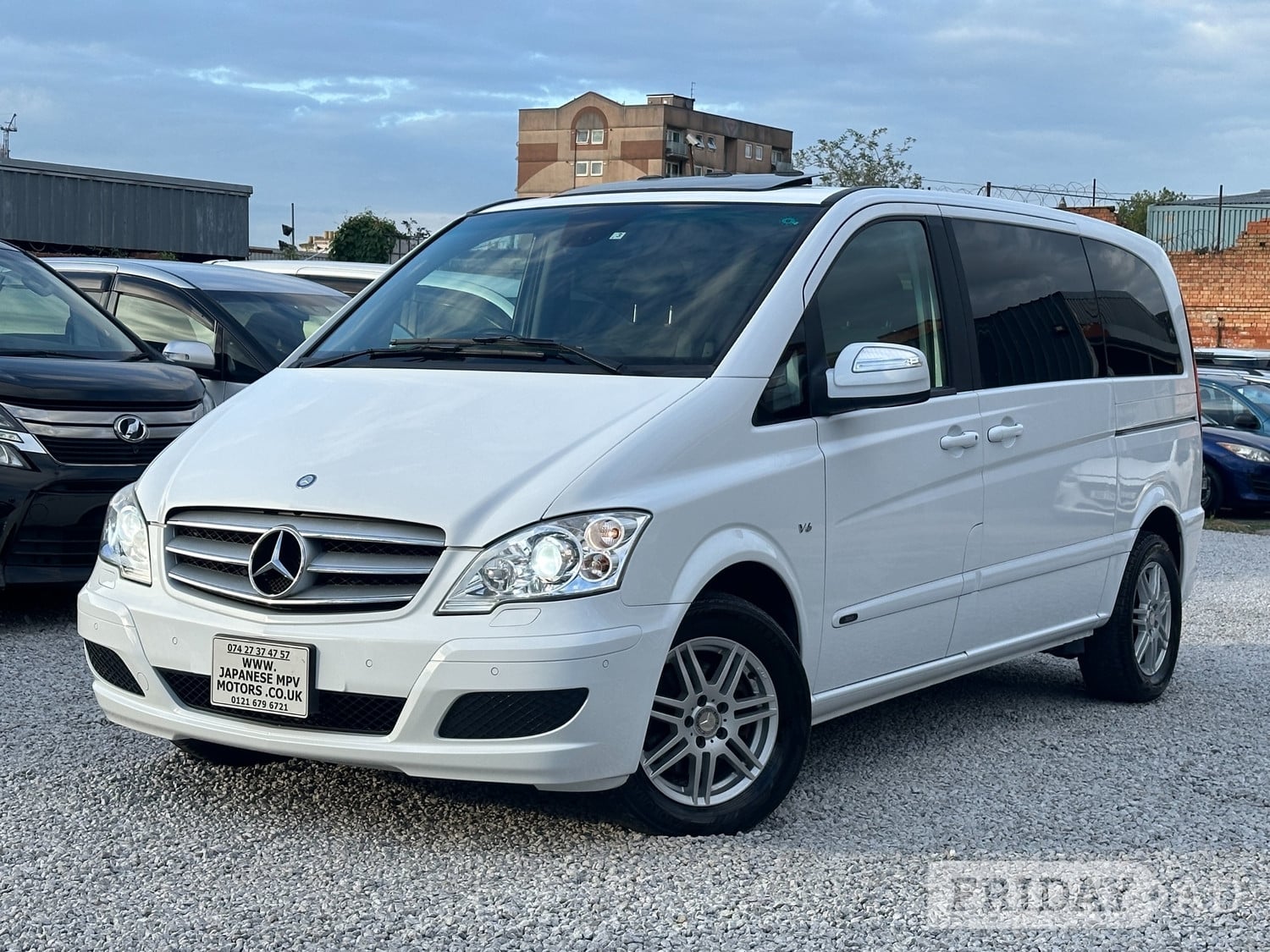 Mercedes-Benz Viano 2011 in Birmingham