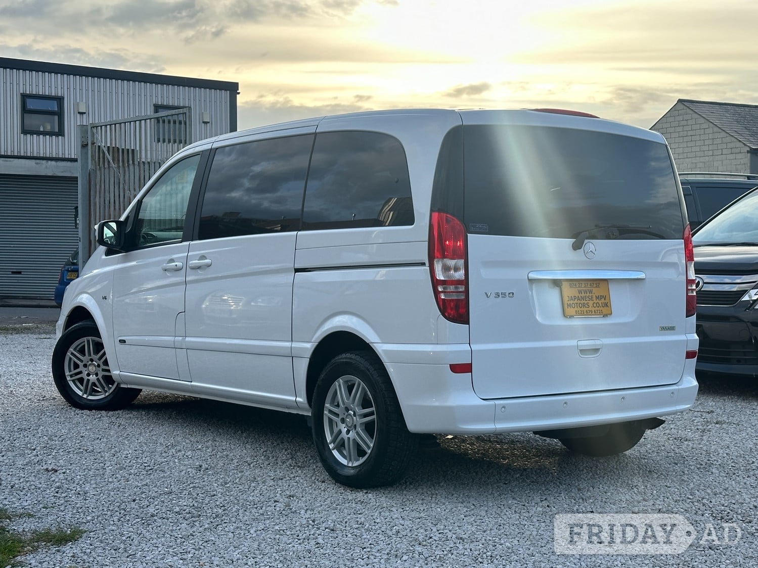 Mercedes-Benz Viano 2011 - Cars in Birmingham