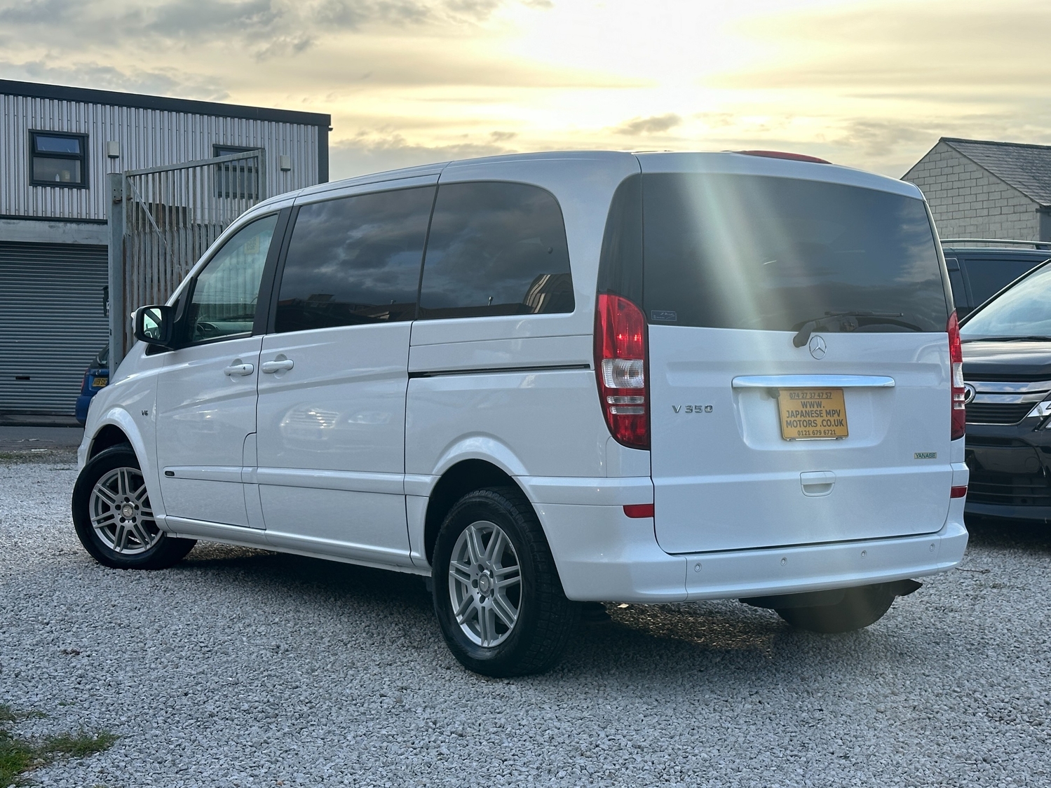 Mercedes-Benz Viano 2011 - Cars in Birmingham