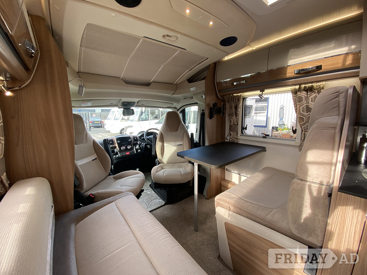 [4 berth ]Swift Bessacarr 597