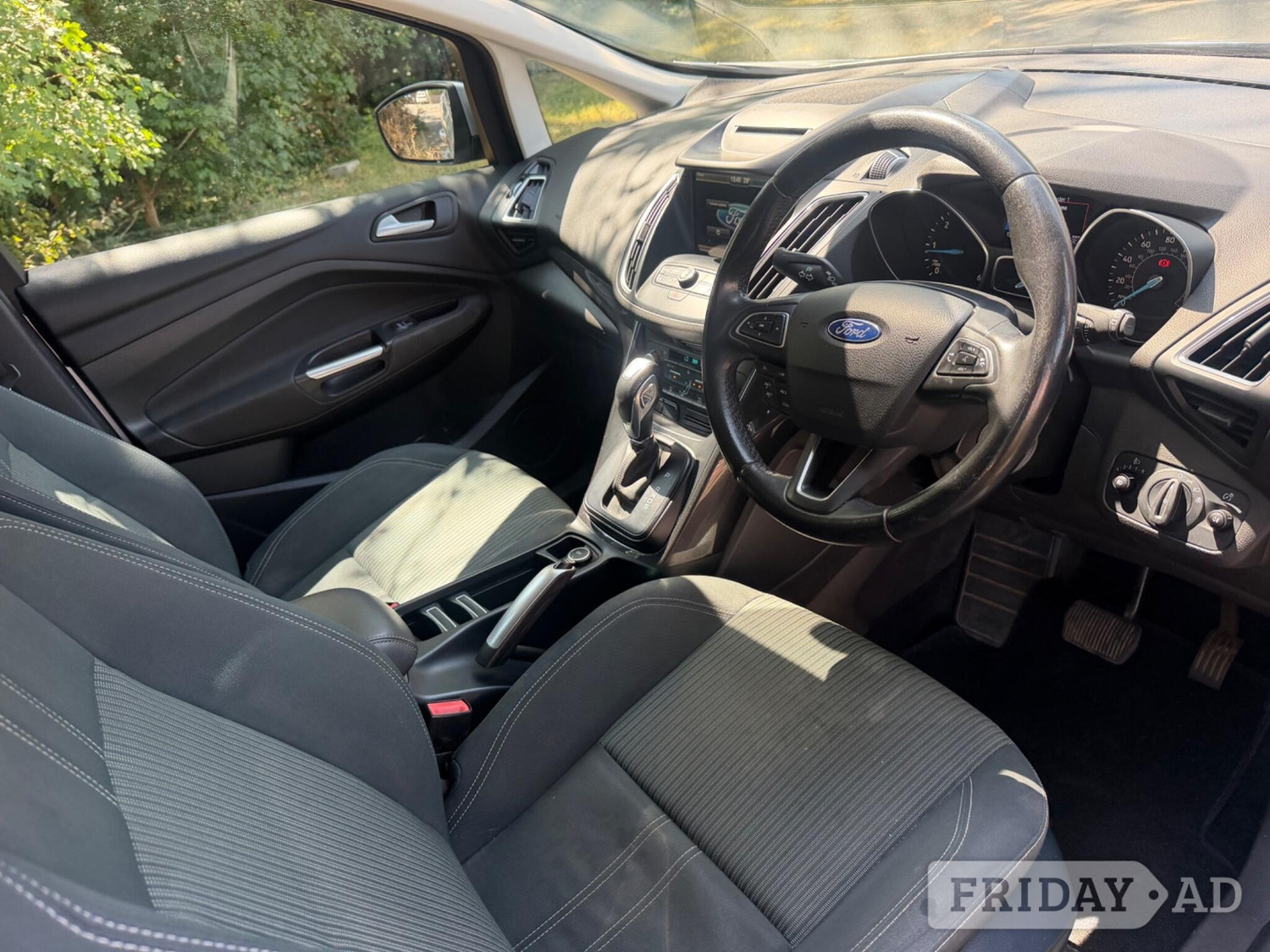 Ford Grand C-MAX 2016 - Cars