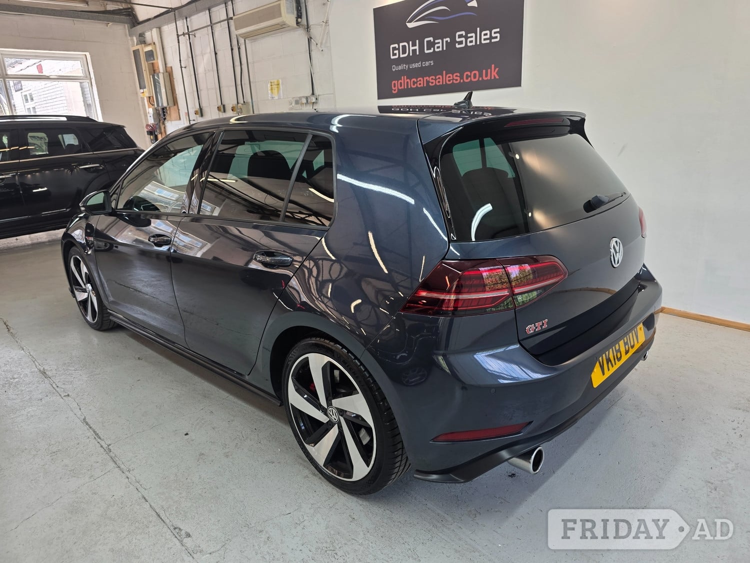 [ berth ]Volkswagen Golf