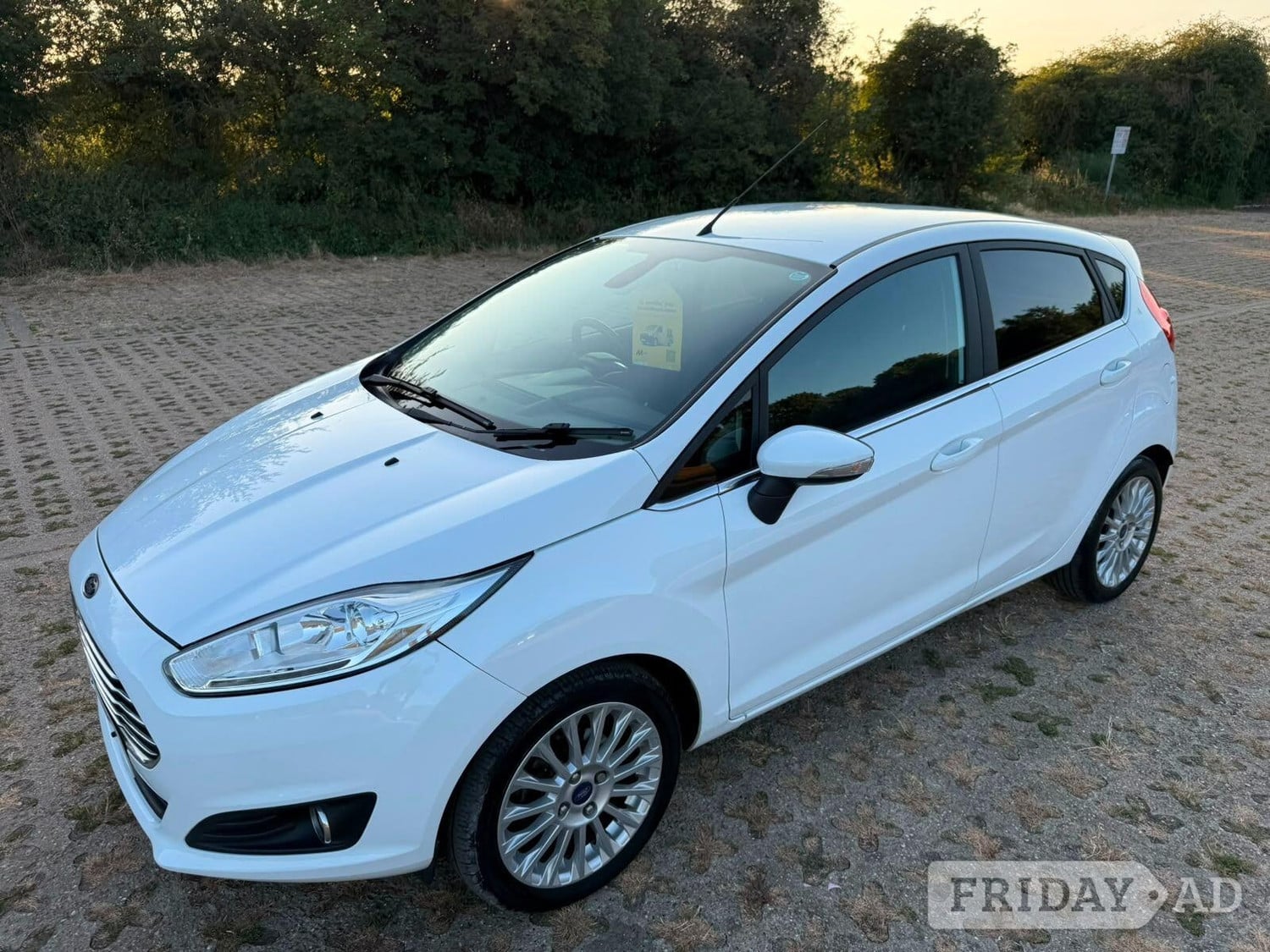 Ford Fiesta 2014 - Cars in Swanley