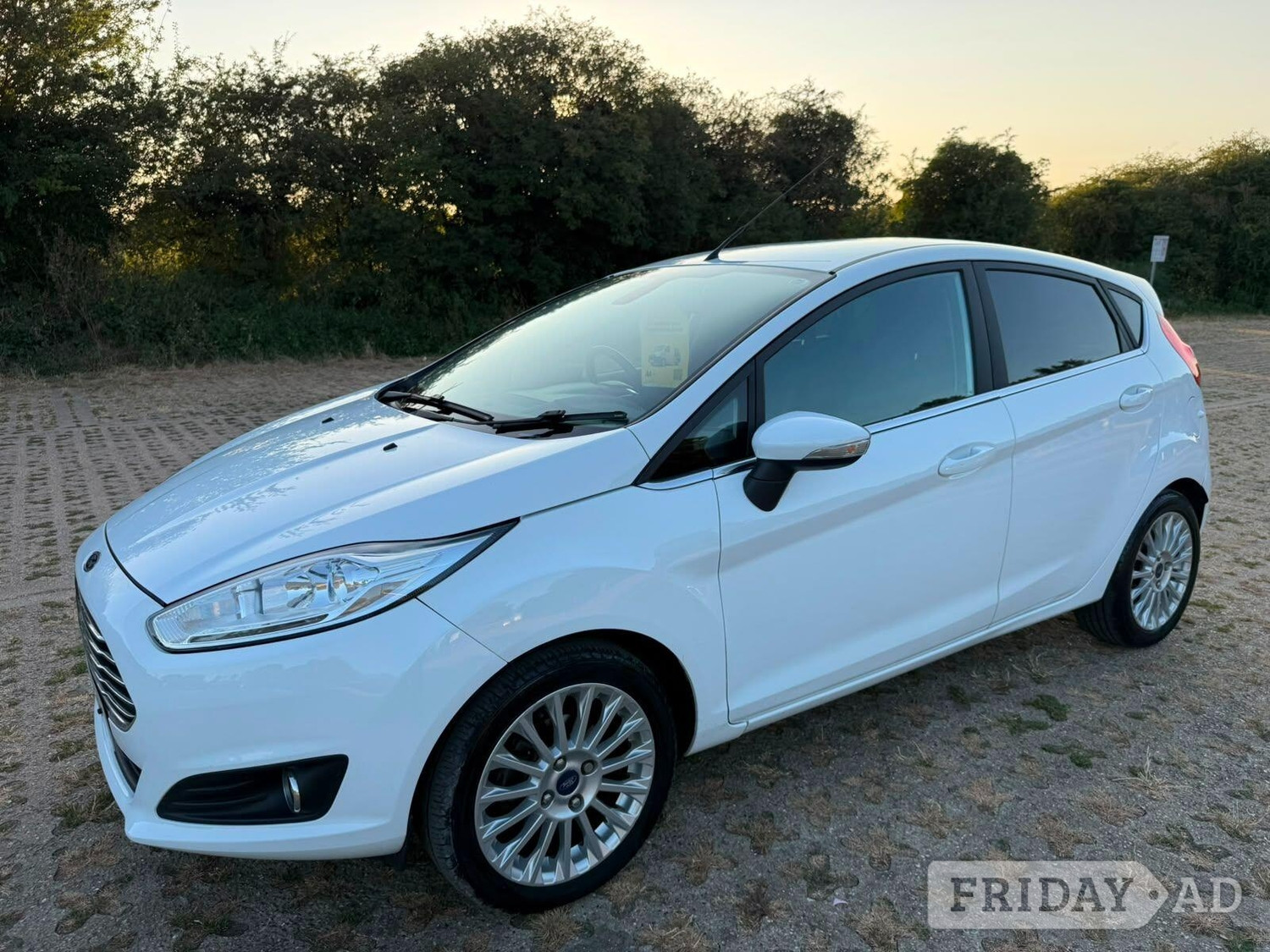 Ford Fiesta 2014 - Cars