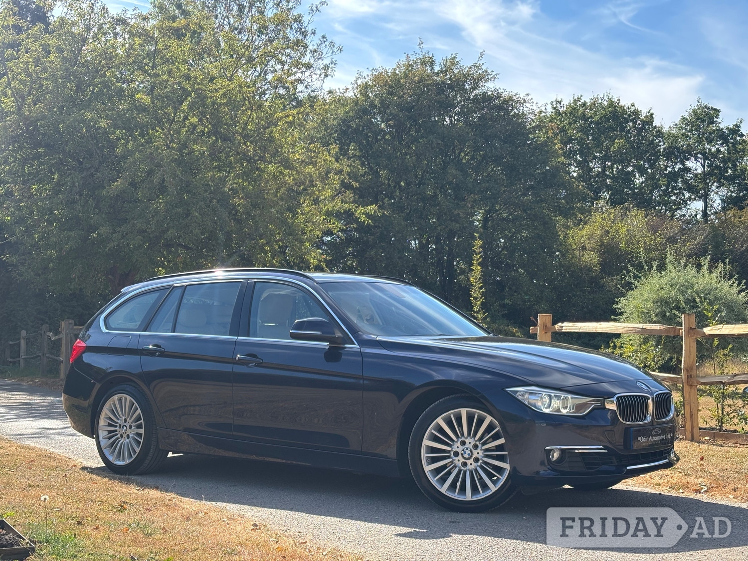 BMW 3 Series 2015 - Cars in Dorking