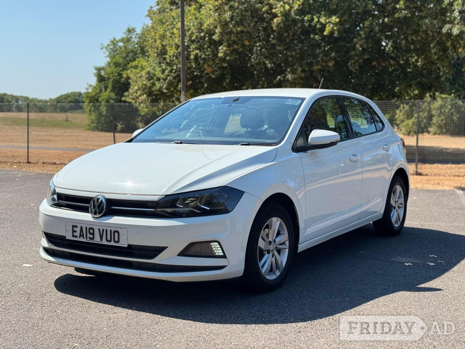 [ berth ]Volkswagen Polo