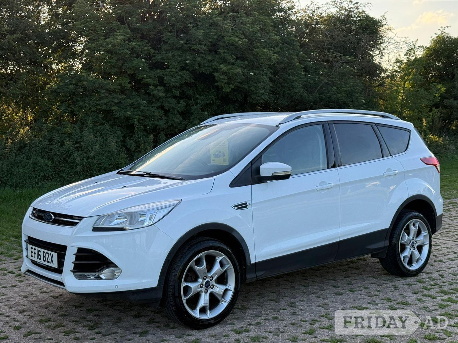 Ford Kuga 2016 - Cars