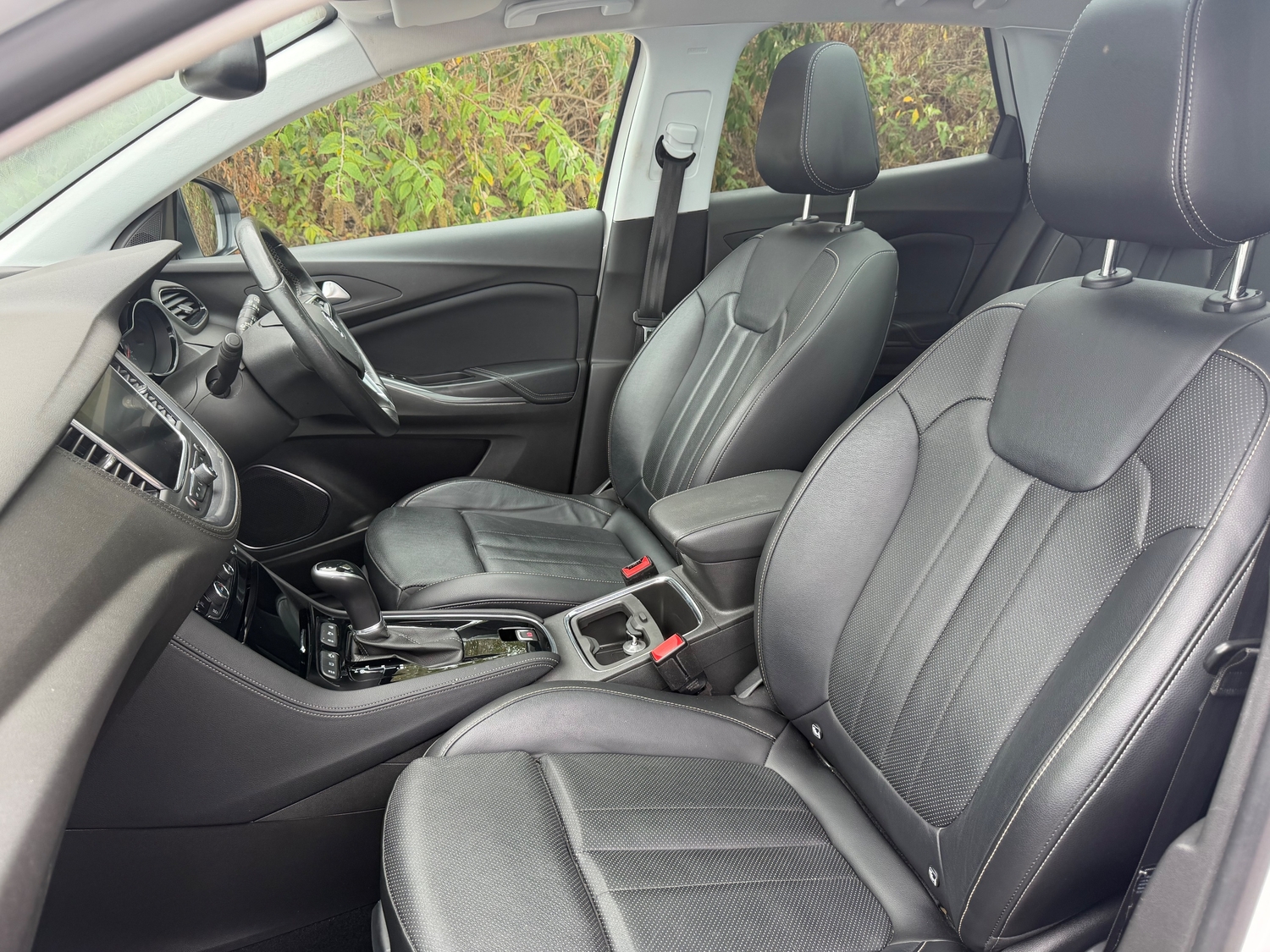 Vauxhall Grandland X 2020 - Cars in St. Albans