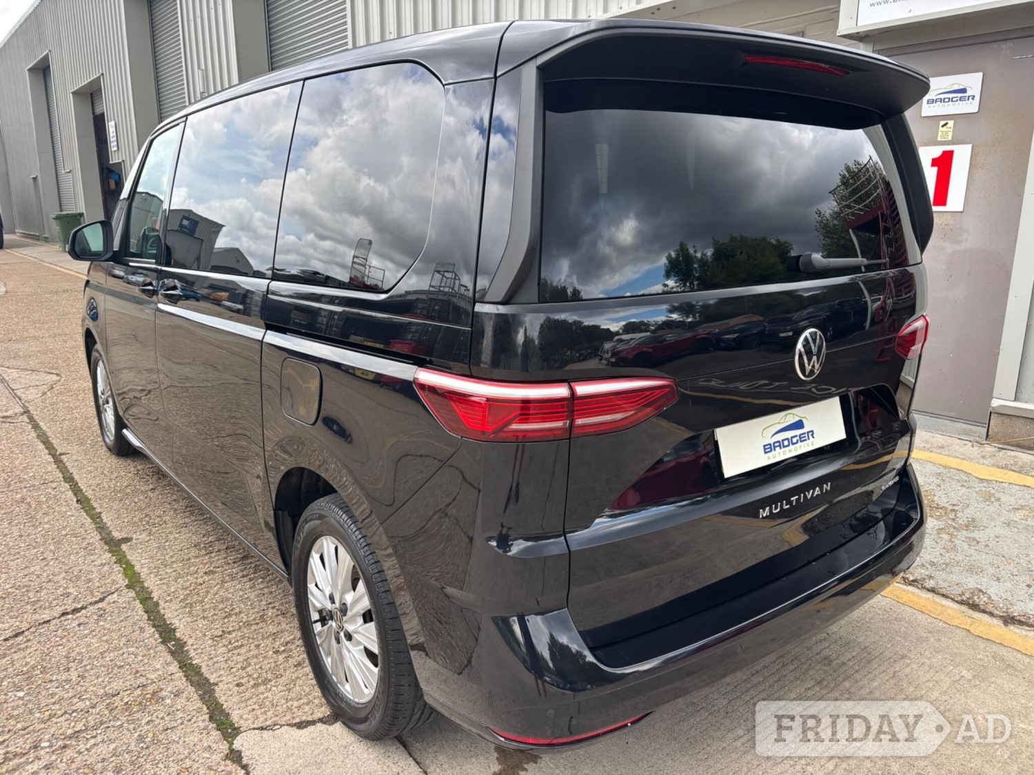 2024 Volkswagen Multivan 1.4 TSI 13kWh Life DSG Euro 6 (s/s) 5dr - Cars