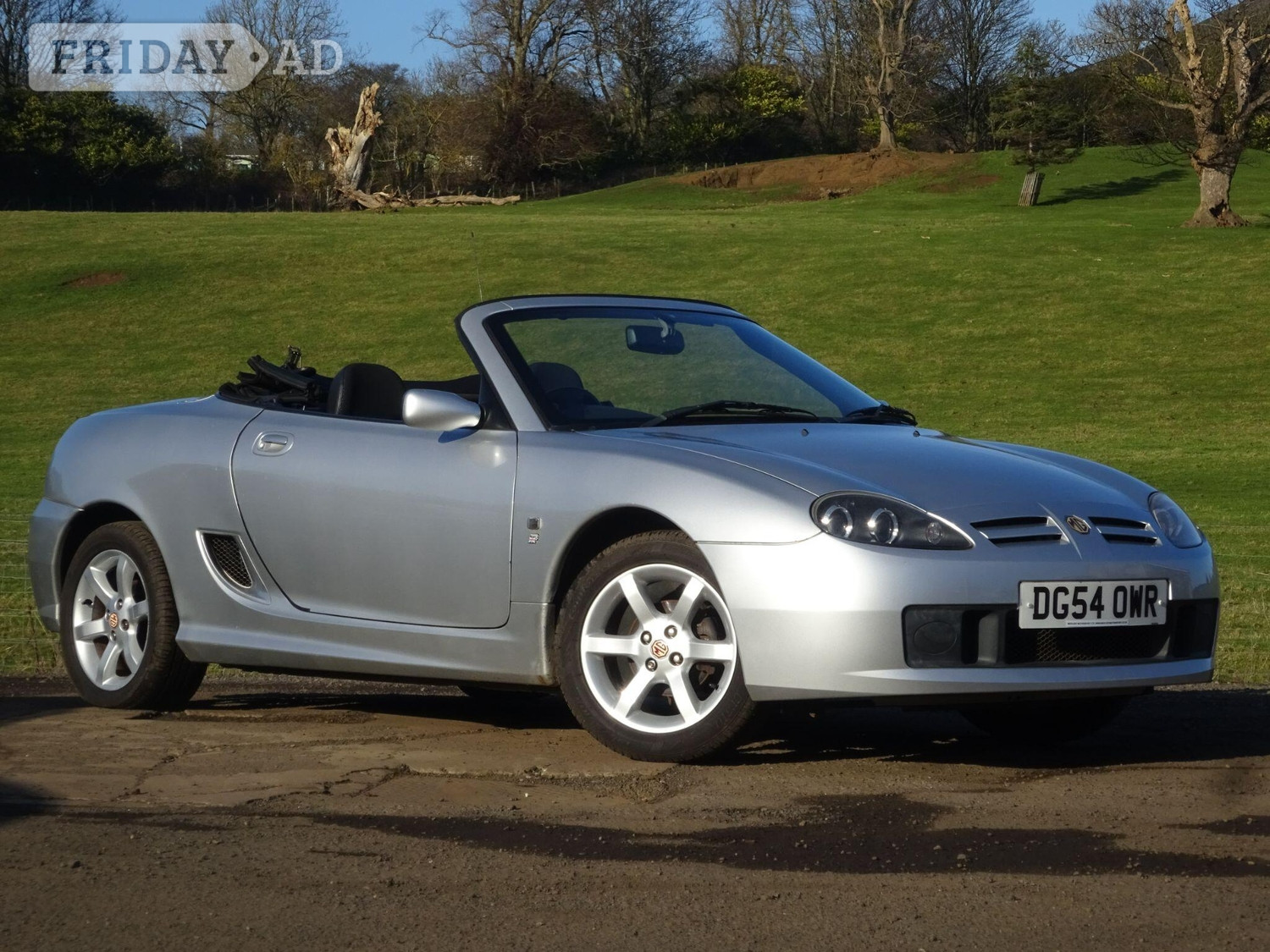 MG TF 2004 in Leven