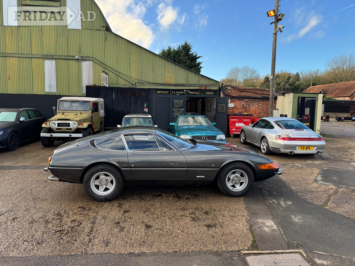 Ferrari 365GTB/4 Daytona 1971 - Cars in Henley-On-Thames