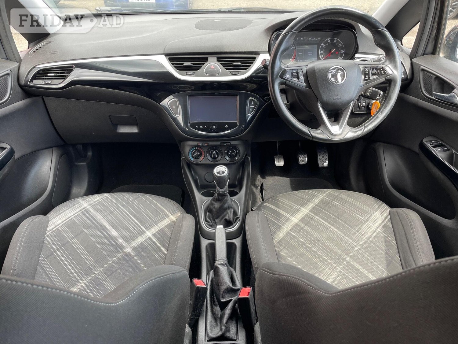 [ berth ]Vauxhall Corsa