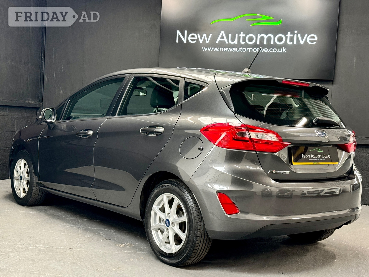 [ berth ]Ford Fiesta