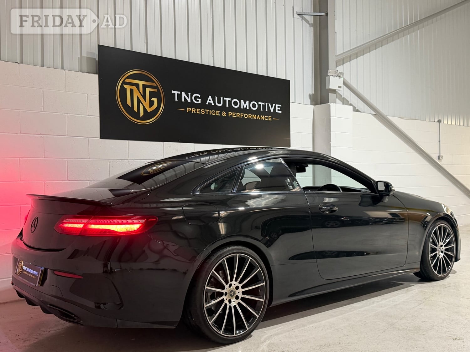Mercedes-Benz E Class 2017 - Cars in Croydon