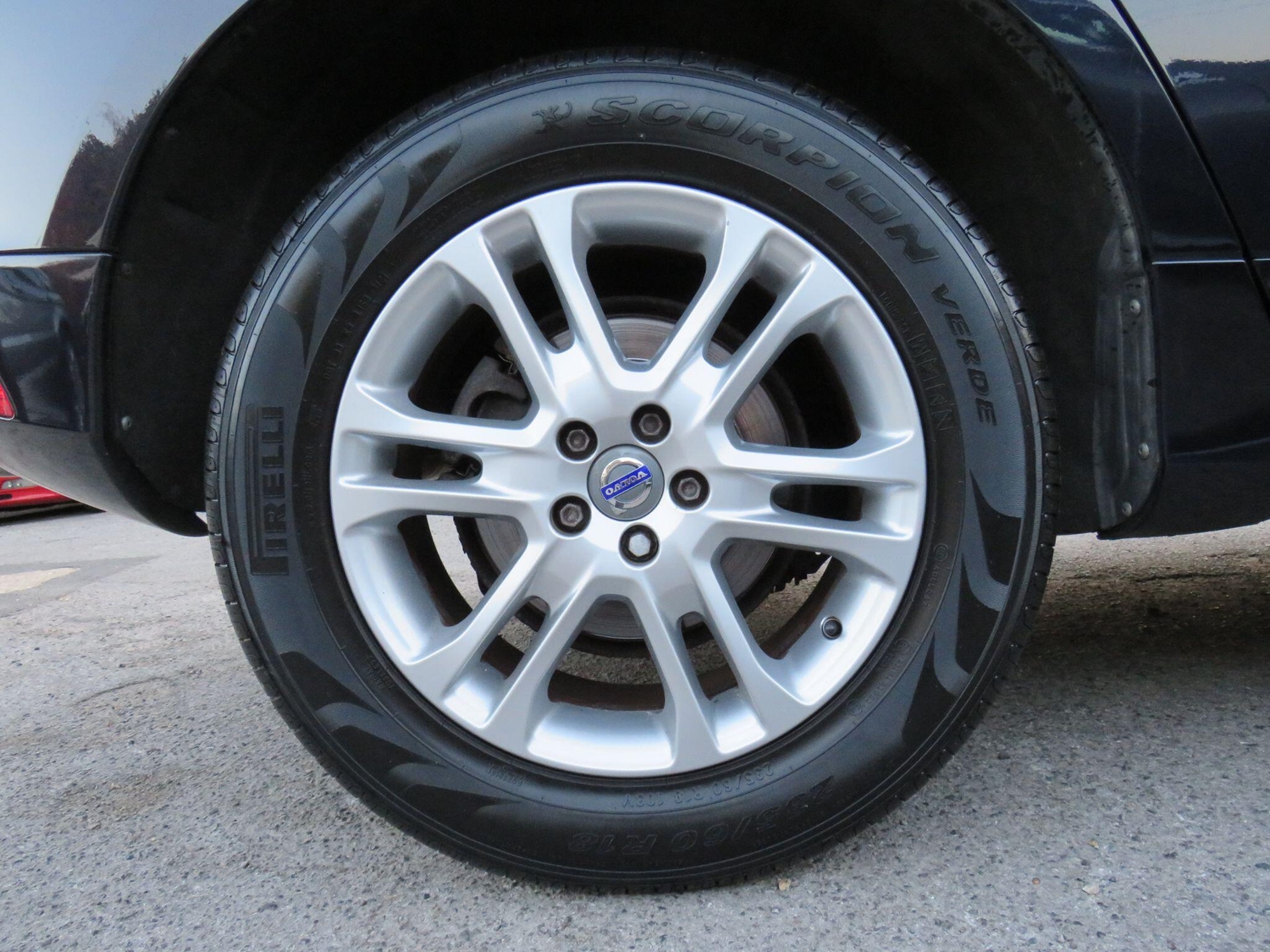 [ berth ]Volvo XC60
