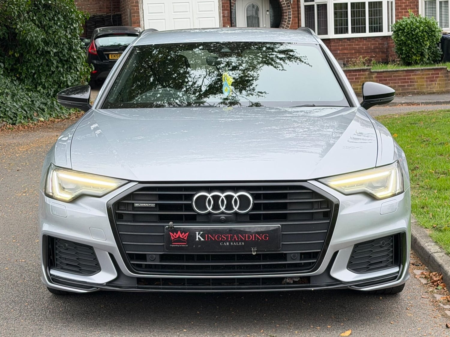 Audi A6 Avant 2019 - Cars