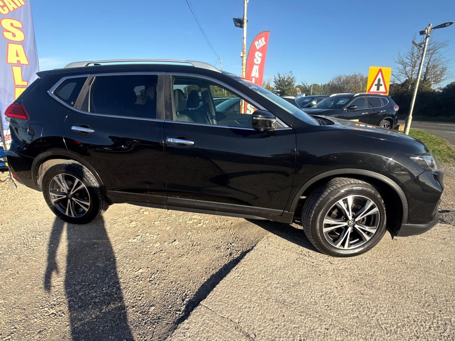 Nissan X-Trail 2018 - Cars in Burford