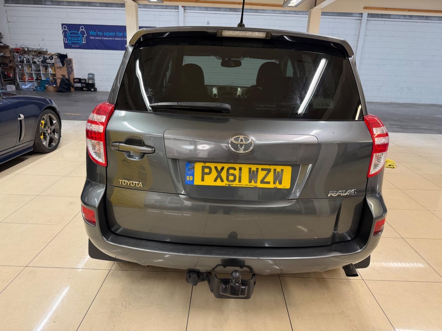 Toyota RAV4 2011 - Cars in Rotherham
