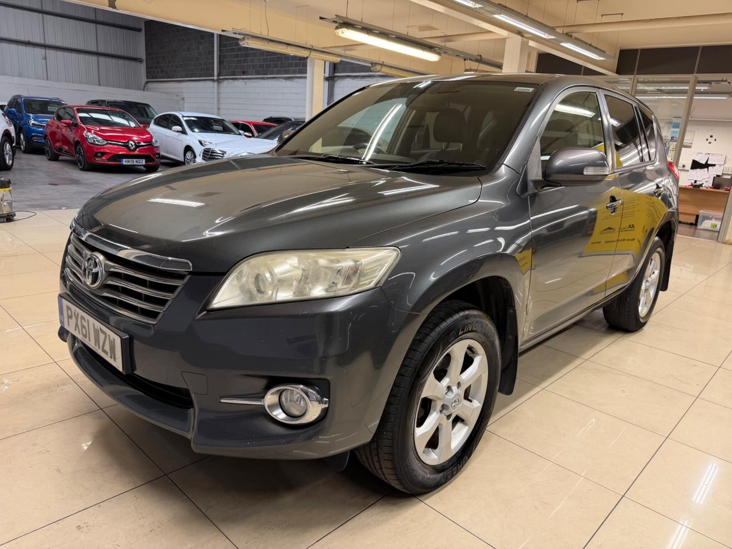 Toyota RAV4 2011 - Cars
