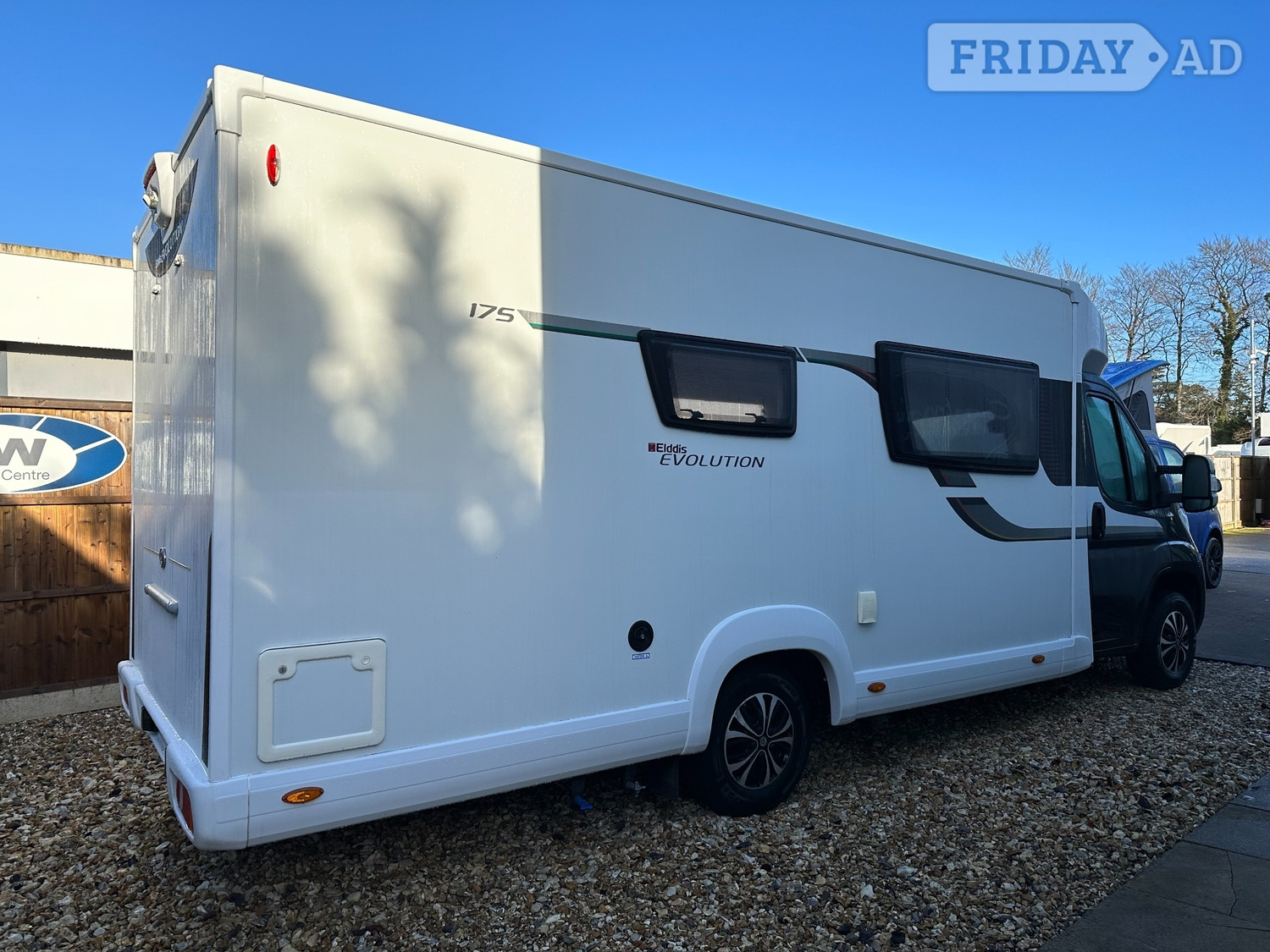 [ berth ]Elddis Encore