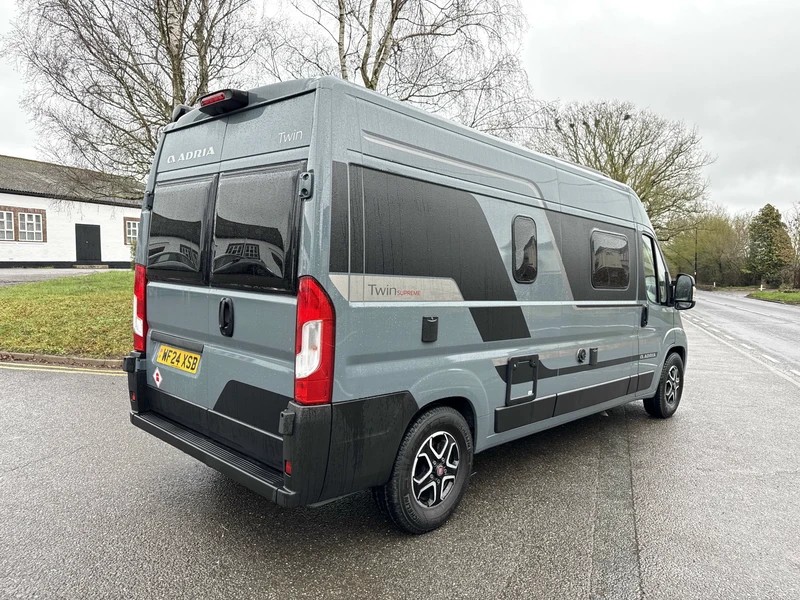 [2 berth ]Adria Twin Supreme 600 SPB