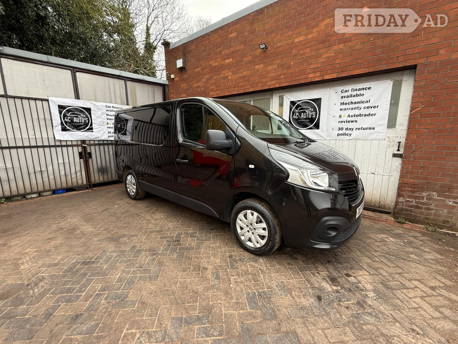 Renault Trafic 2017 in Coventry