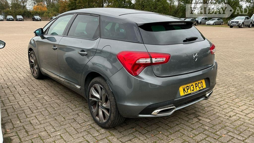 [ berth ]Citroen DS5