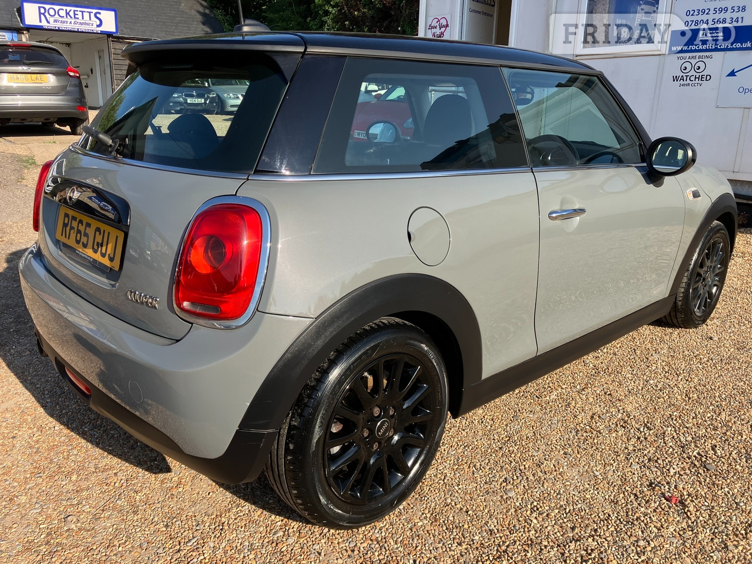Mini Hatch 2015 - Cars in Waterlooville