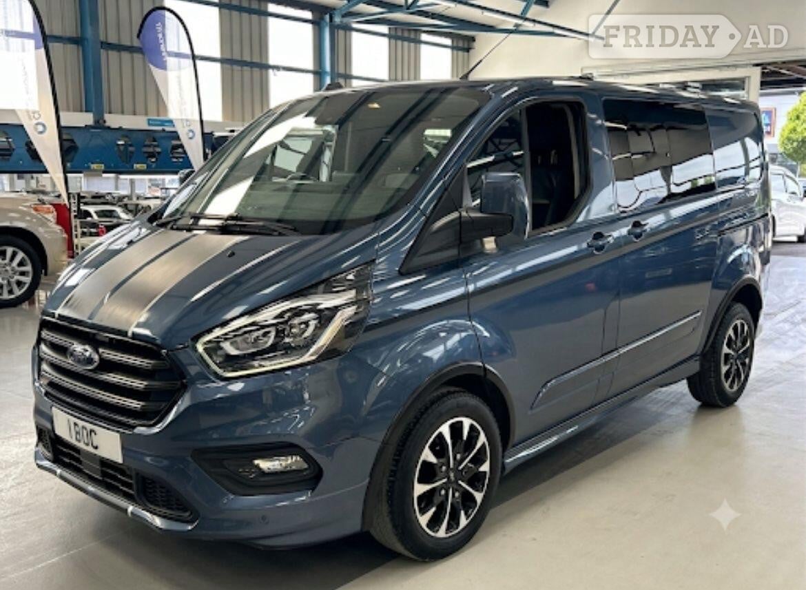 [ berth ]Ford Transit Custom