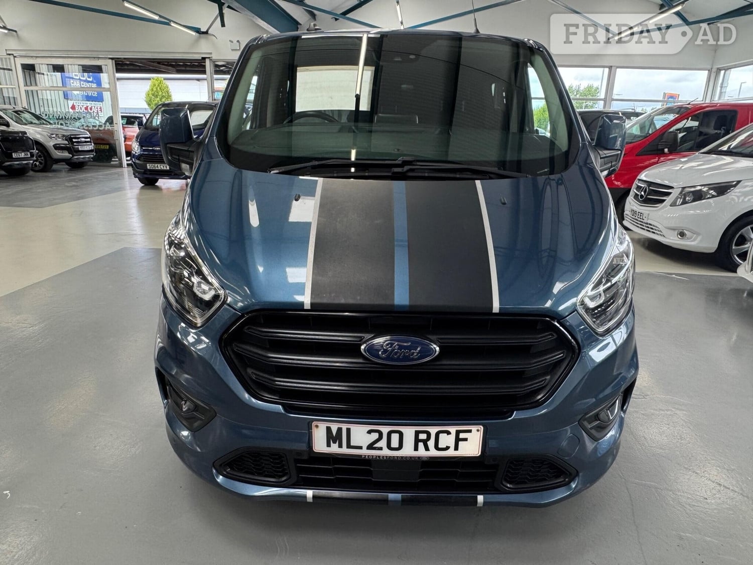 [ berth ]Ford Transit Custom