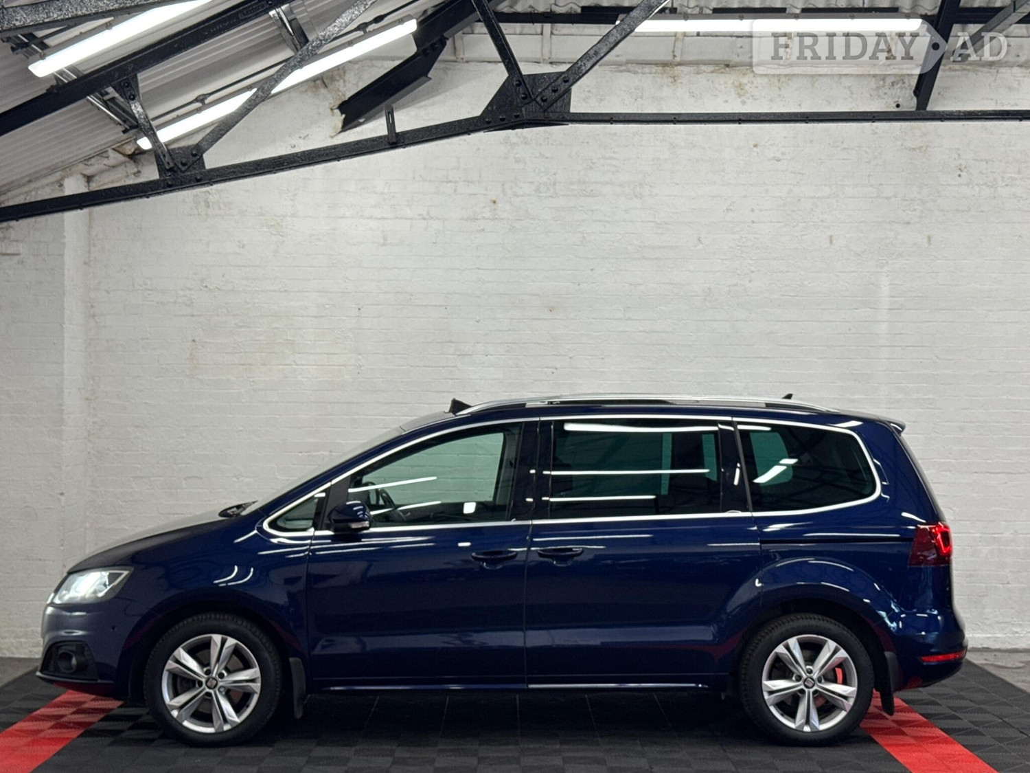 [ berth ]SEAT Alhambra