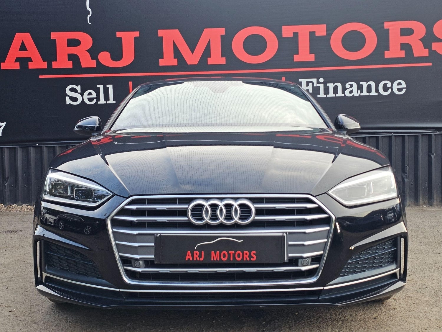 Audi A5 2018 - Cars
