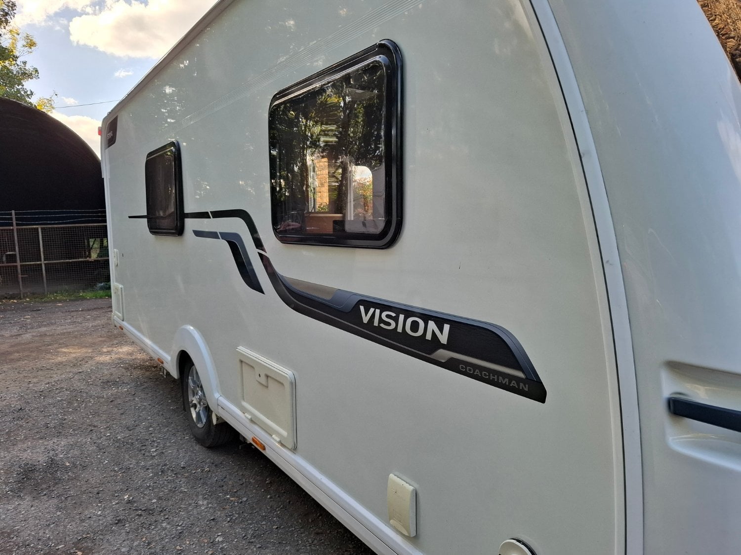 [ berth ]Coachman Vision 520