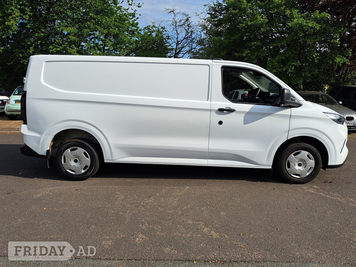 Ford Transit Custom 2024 - Vans & Commercial Vehicles in Waterlooville