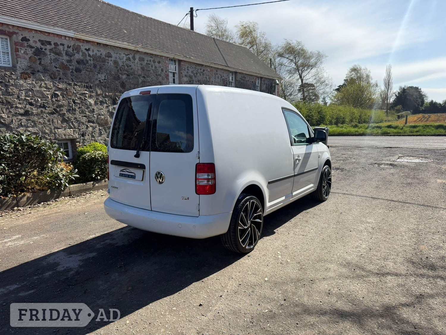 Volkswagen Caddy 2012 - Vans & Commercial Vehicles in Craigavon