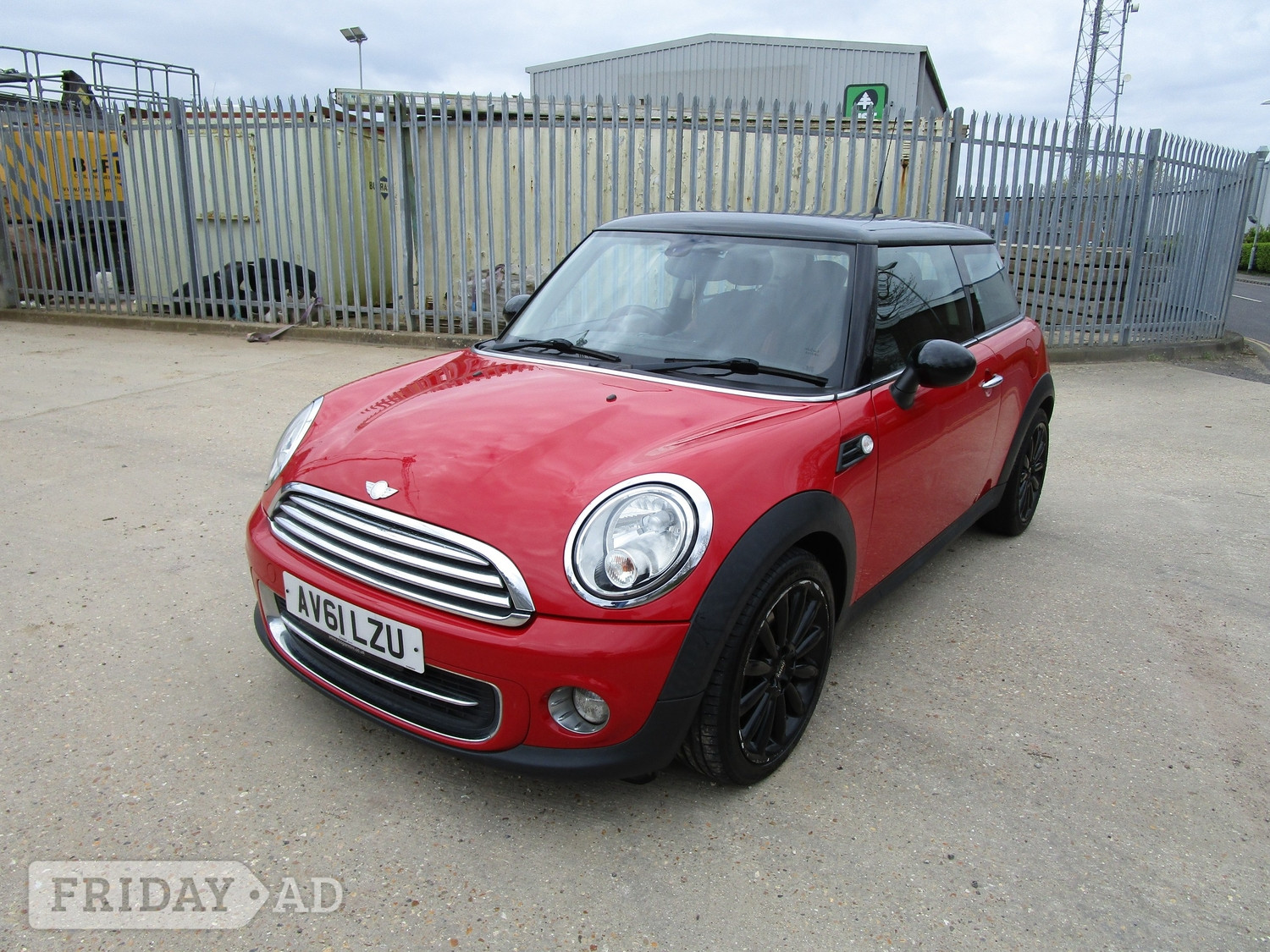 Mini Hatch 2011 - Cars in Portsmouth