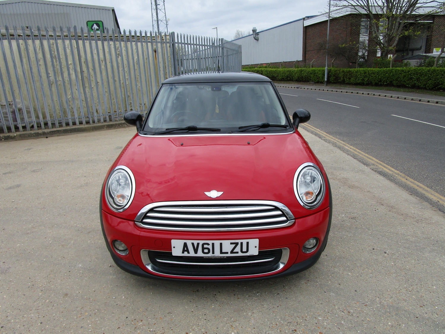 Mini Hatch 2011 - Cars