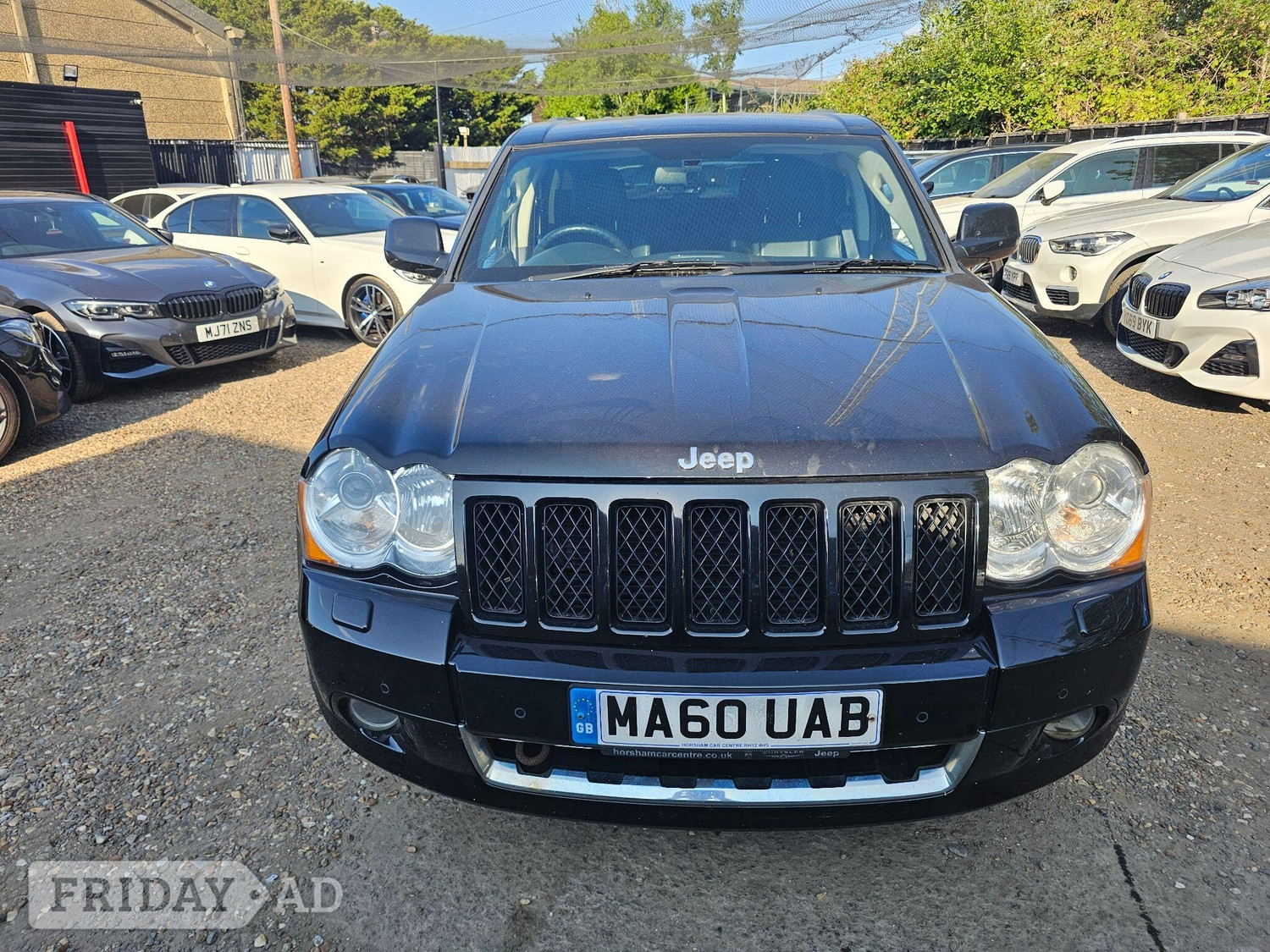 Jeep Grand Cherokee 2010 - Cars