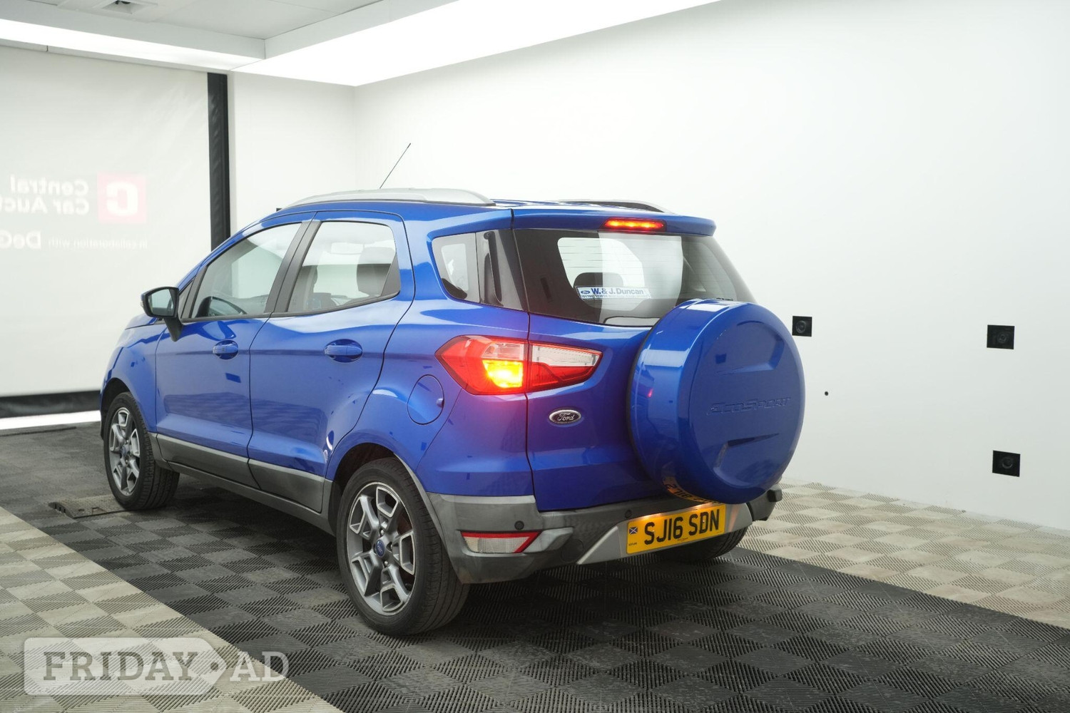 [ berth ]Ford Ecosport