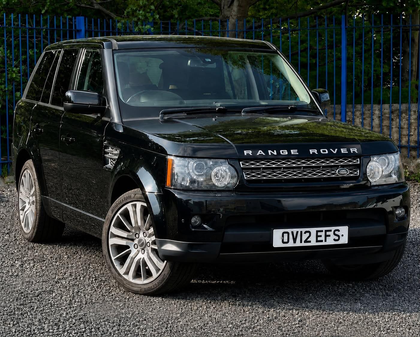 [ berth ]Land Rover Range Rover Sport