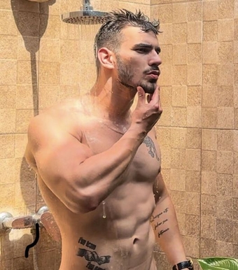 DOMINIC_WRESTLER